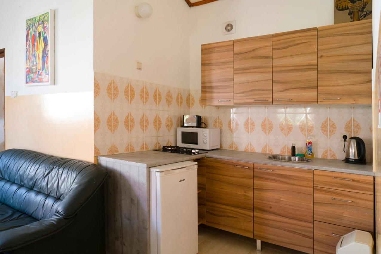 Kunta Kinteh Beach Complex Коту Екстериор снимка